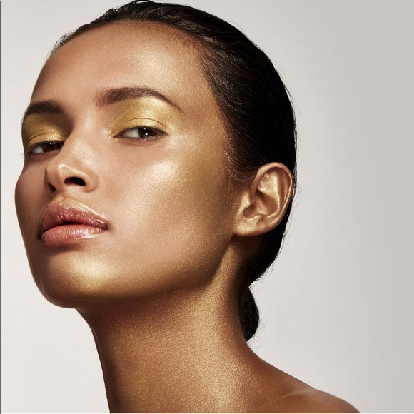 Fenty Beauty Killawatt Highlighter - Trophy Wife - Picture 3 of 4